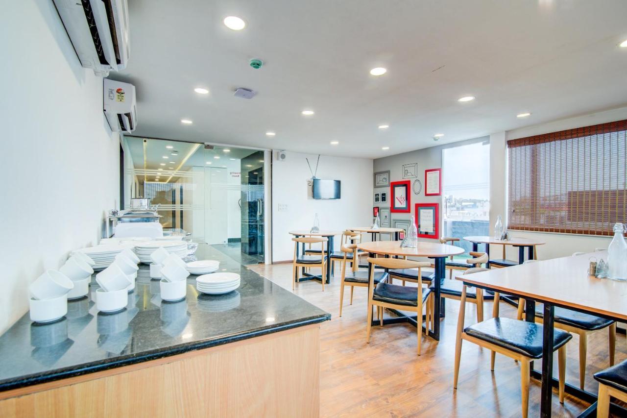 Отель Oyo Townhouse 104 Koramangala Maharaja Signal Бангалор Экстерьер фото