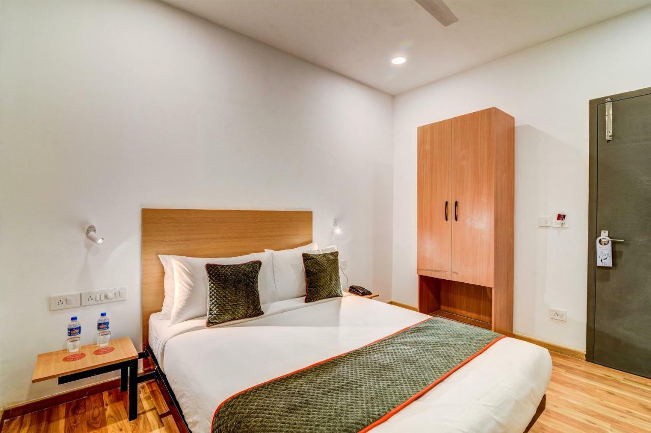 Отель Oyo Townhouse 104 Koramangala Maharaja Signal Бангалор Экстерьер фото