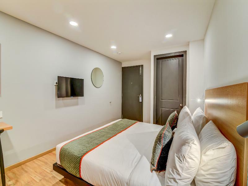 Отель Oyo Townhouse 104 Koramangala Maharaja Signal Бангалор Экстерьер фото
